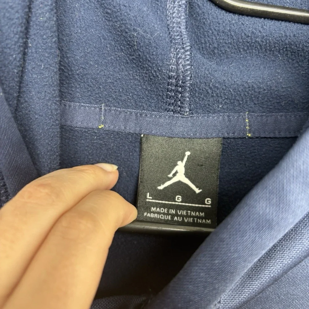 Nike shop confidence